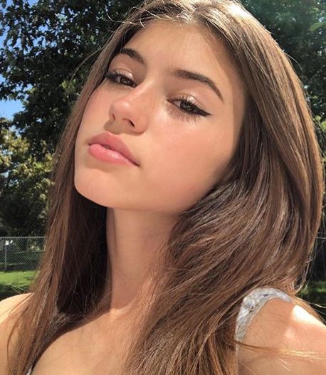 Mia L.